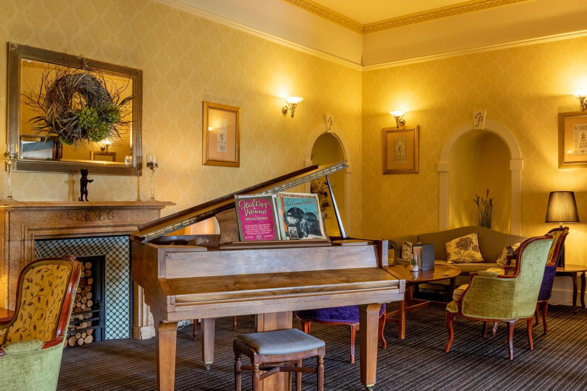 The Falcondale At Lampeter Exteriér fotografie